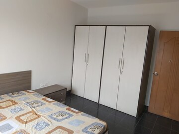 Bedroom in 3 BHK Apartment at Kothrud – for Rent