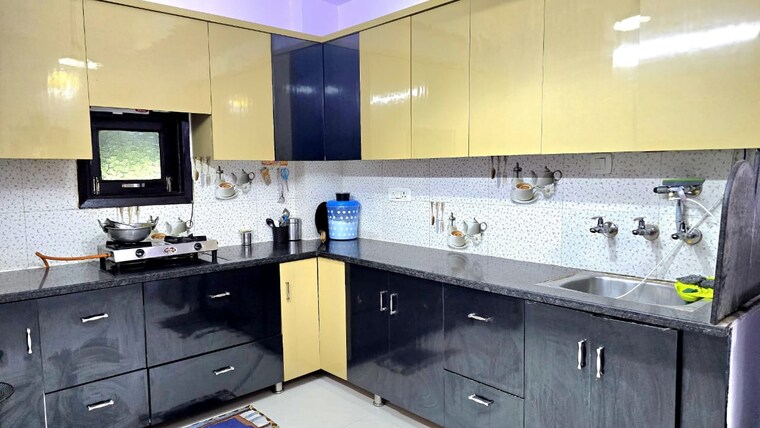 Kitchen, sector 15 2 Bedroom 1400 Sq.Ft. Builder Floor In Sector 15 Gurgaon 9627285