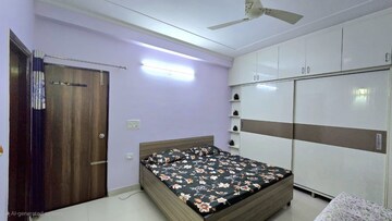 Bedroom in 2 BHK Builder Floor at Sector 15 – for Rent