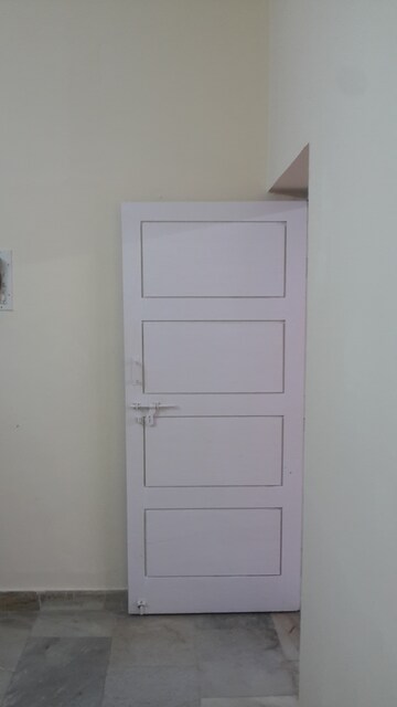 Furnished Amenities in 2 BHK Independent House at Rt Nagar – for Rent