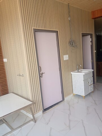   Office Space at ORO City, Jankipuram – for Rent