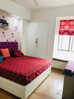 3 BHK + Servant Room Apartment For Sale in Emaar The Palm Drive-The Premier Terraces