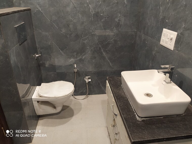 Bathroom, parklands 4 Bedroom 250 Sq.Yd. Builder Floor In Sector 85 Faridabad 9627415