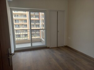 Room in 3 BHK Apartment at Godrej Woods, Sector 43 – for Sale