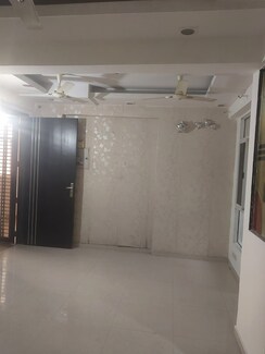 2 BHK Apartment For Sale in Prateek Laurel