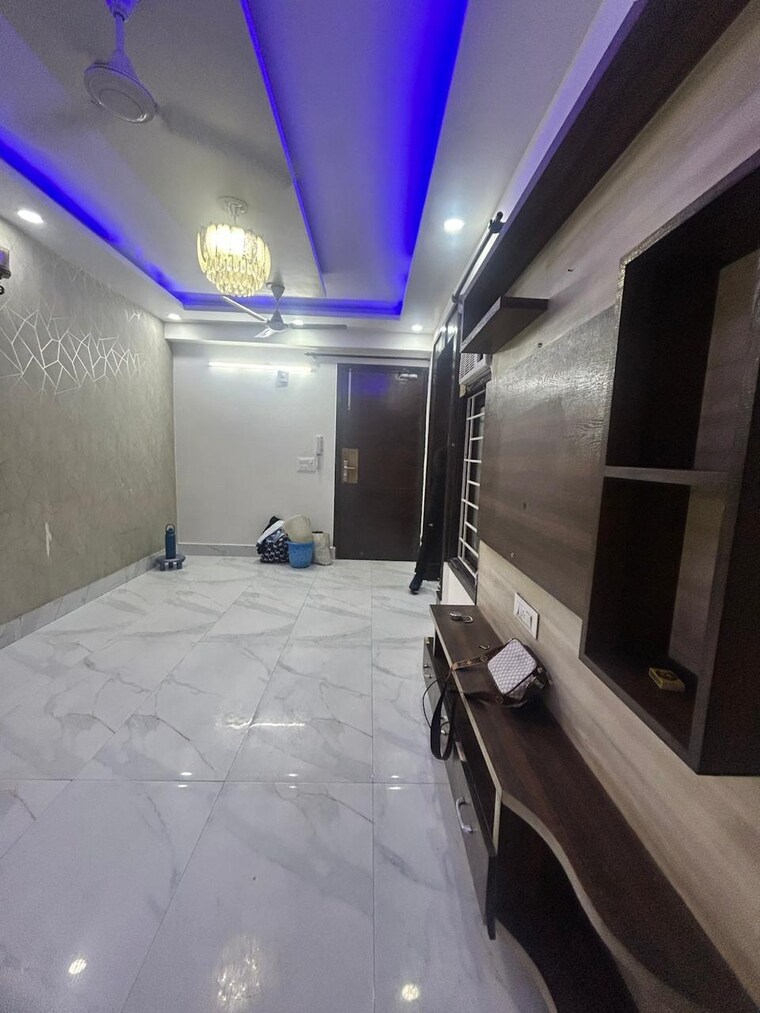 Bathroom, mahavir enclave 1 3 Bedroom 900 Sq.Ft. Builder Floor In Mahavir Enclave 1 Delhi 9627539
