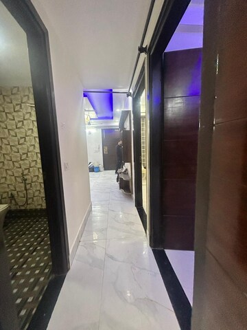 Building Lobby in 3 BHK Builder Floor at Mahavir Enclave 1 – for Rent