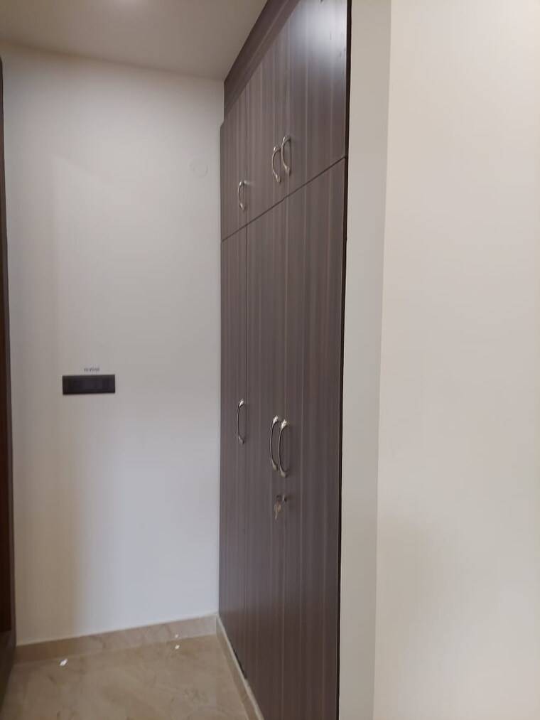 undefined, parklands 4 Bedroom 350 Sq.Yd. Builder Floor In Sector 85 Faridabad 9627535