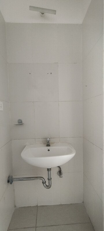 Bathroom in 2 BHK Apartment at Nanded City Asawari, Nanded – for Rent