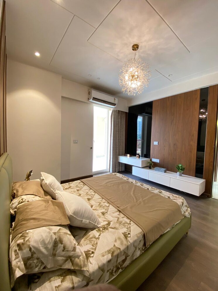 Bedroom, tdi-the-retreat 4 Bedroom 242 Sq.Yd. Builder Floor In Sector 89 Faridabad 9580585