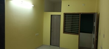 Room in 2 BHK Builder Floor at Ghatlodia – for Rent