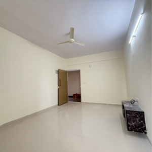 Room in 2 BHK Apartment at Sai Arcade Bellandur, Bellandur – for Sale