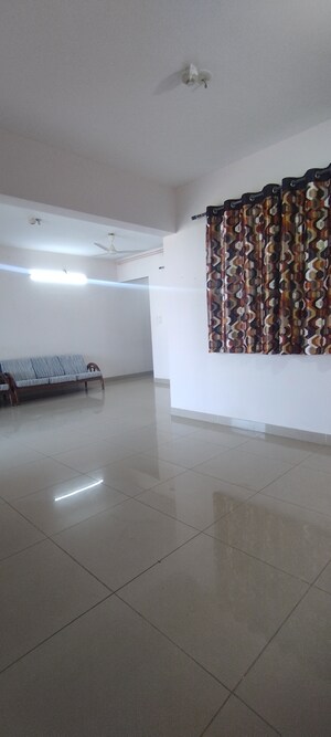 Room in 3 BHK Apartment at Nanded Asawari, Nanded – for Rent