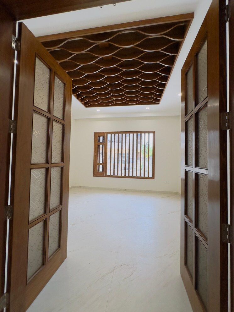 Balcony, srr-elite 3 Bedroom 950 Sq.Ft. Apartment In Bellandur Bangalore 9627777
