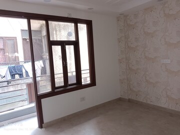 Room in 2 BHK Builder Floor at Govindpuri – for Sale