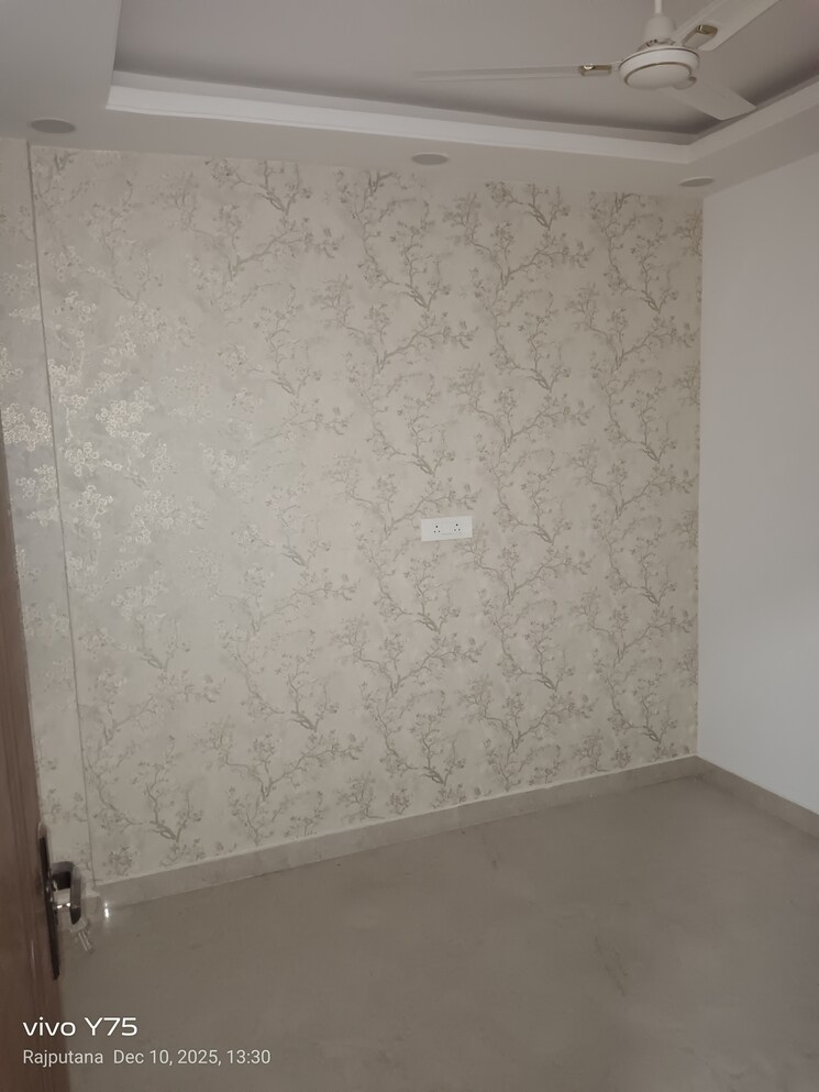 Room, govindpuri 2 Bedroom 550 Sq.Ft. Builder Floor In Govindpuri Delhi 9628005