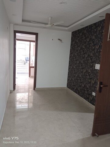 Room in 2 BHK Builder Floor at Govindpuri – for Sale