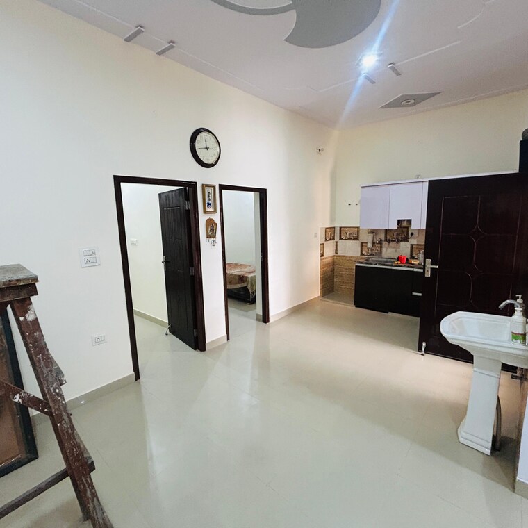 Living Room, kanker khera 3 Bedroom 105 Sq.Yd. Independent House In Kanker Khera Meerut 9628075