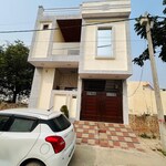 3 BHK + Pooja Room 105 Sq.Yd. Independent House in Gayartri Enclave 
