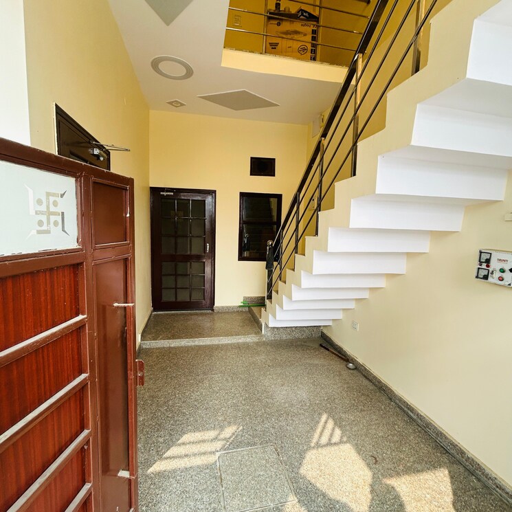 undefined, kanker khera 3 Bedroom 105 Sq.Yd. Independent House In Kanker Khera Meerut 9628075