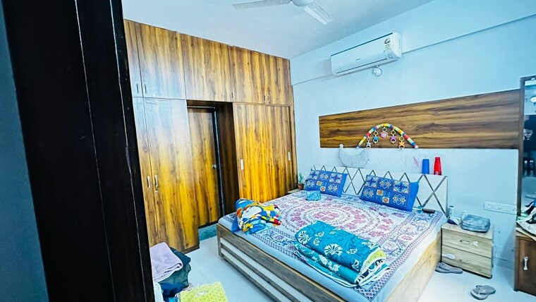 Bedroom, zundal 3 Bedroom 1650 Sq.Ft. Apartment In Zundal Ahmedabad 9628100
