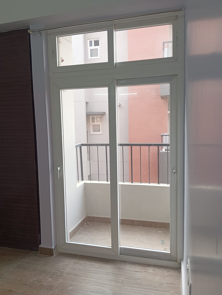 Room, beltola tiniali bus stop 3 Bedroom 1280 Sq.Ft. Builder Floor In Beltola Tiniali Bus Stop Guwahati 9628074