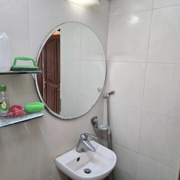 Bathroom in 4 BHK Apartment at Mahim West – for Sale