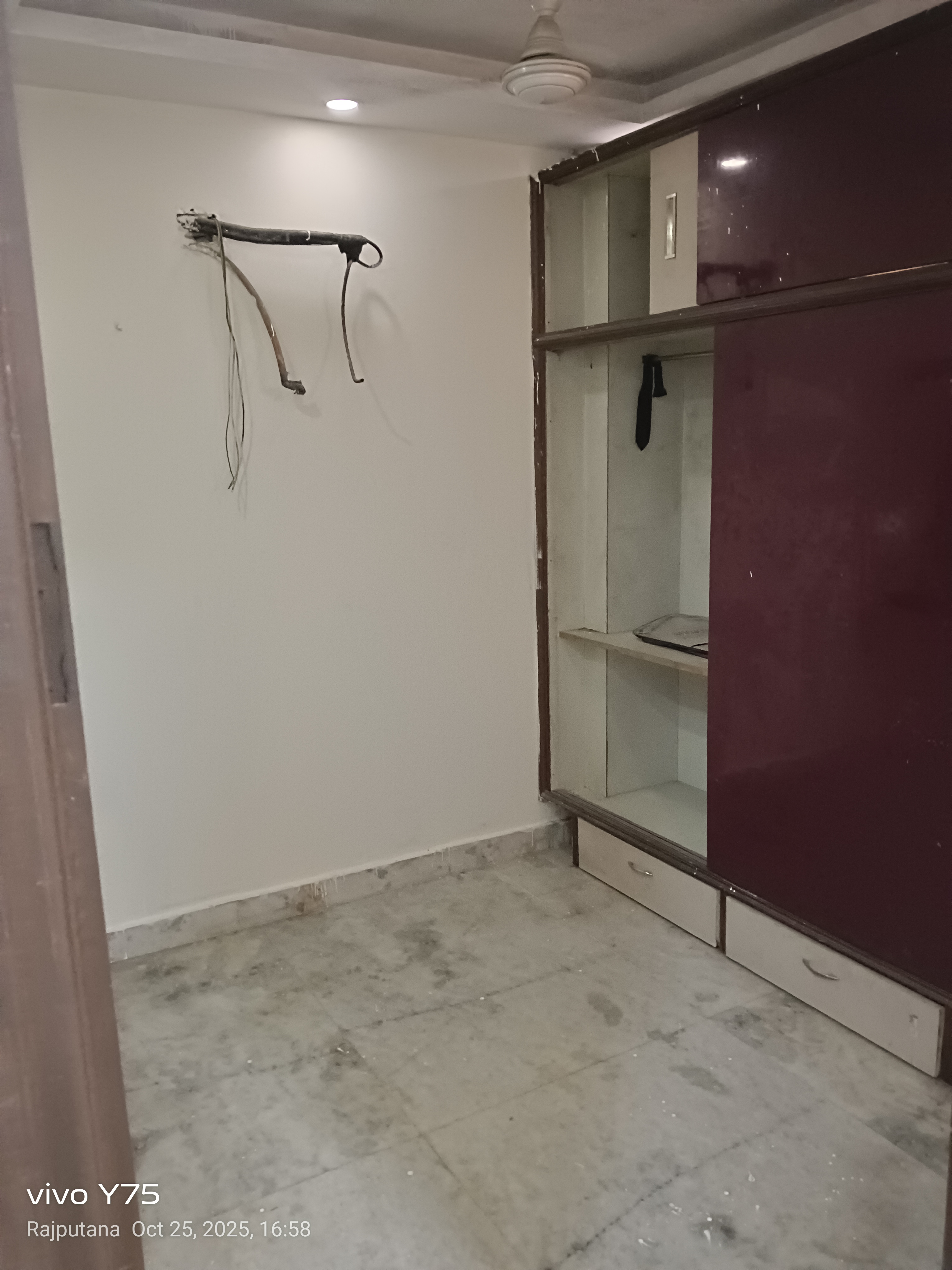 3 BHK Builder Floor For Sale in Govind Puri 