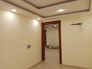 Room in 3 BHK Builder Floor at Puri Kohinoor, Sector 89 – for Sale