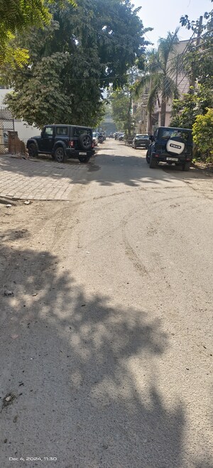 Parking in 2 BHK Builder Floor at Shakti Khand – for Rent