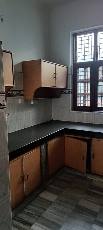 Kitchen in 2 BHK Builder Floor at Sector 15 – for Rent