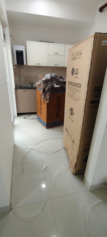 Room in 2 BHK Apartment at Aerocity – for Rent