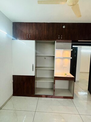 2 BHK Builder Floor For Rent in Gomti Nagar