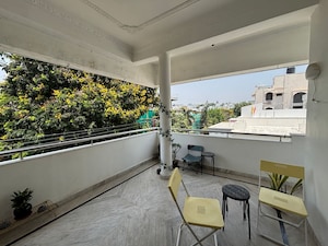 Balcony in 4 BHK Apartment at Unitech Vista Villas, Sector 45 – for Rent