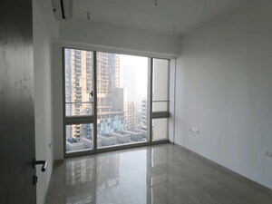 Room in 3 BHK Apartment at Lodha The Park, Worli – for Sale