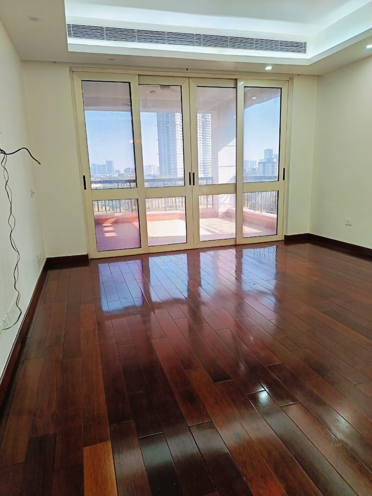 Room, parx-laureate 4 Bedroom 3850 Sq.Ft. Apartment In Sector 108 Noida 9628474