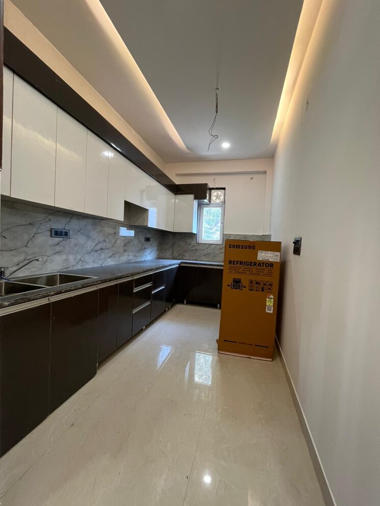 Kitchen, empire-floors 3 Bedroom 1860 Sq.Ft. Builder Floor In Sector 57 Gurgaon 9628540