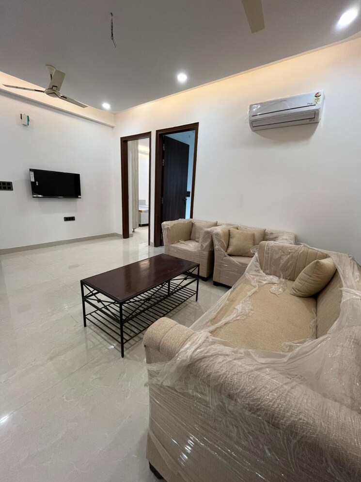 Living Room, empire-floors 3 Bedroom 1860 Sq.Ft. Builder Floor In Sector 57 Gurgaon 9628540