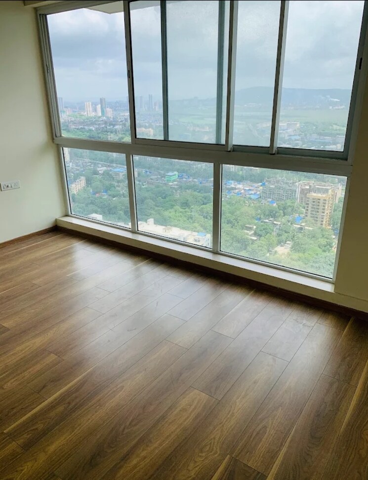 Room, lnt-crescent-bay-t4 2.5 Bedroom 1135 Sq.Ft. Apartment In Parel Mumbai 9628487
