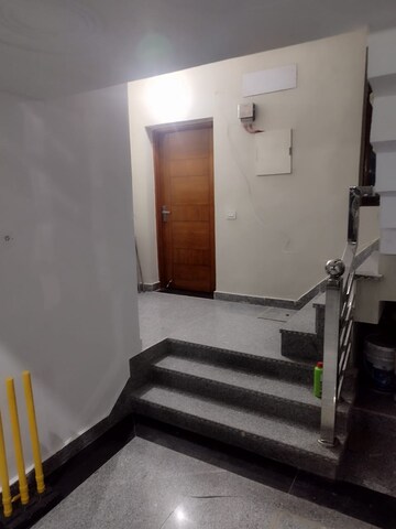 Staircase in 3 BHK Builder Floor at Sector 7 Wave City – for Rent
