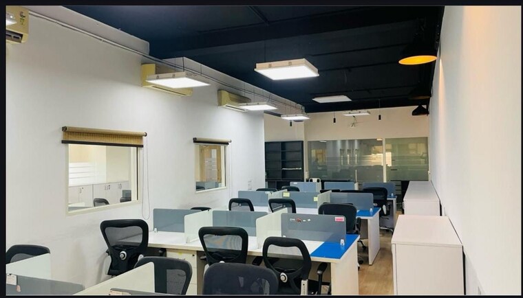 Team Area, ito Commercial Office Space 8000 Sq.Ft. In Ito Delhi 9628521