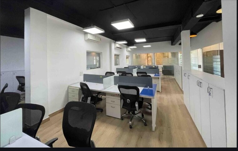 Team Area, ito Commercial Office Space 8000 Sq.Ft. In Ito Delhi 9628521