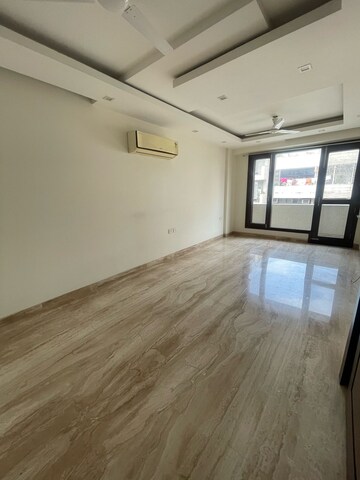 4 BHK Apartment For Rent in Unitech Residency Greens, Sector 46