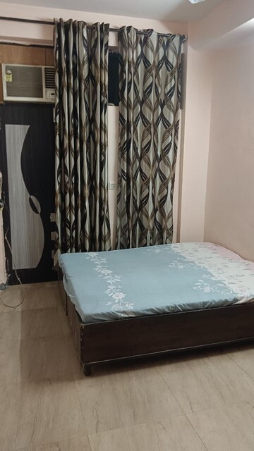 Bedroom in 1 BHK Builder Floor at RWA Residential Society, Sector 40 – for Rent