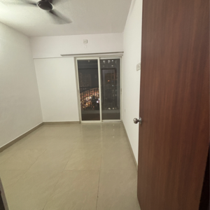 Room in 2 BHK Apartment at DB Realty Orchid Ozone, Ketkipada – for Rent