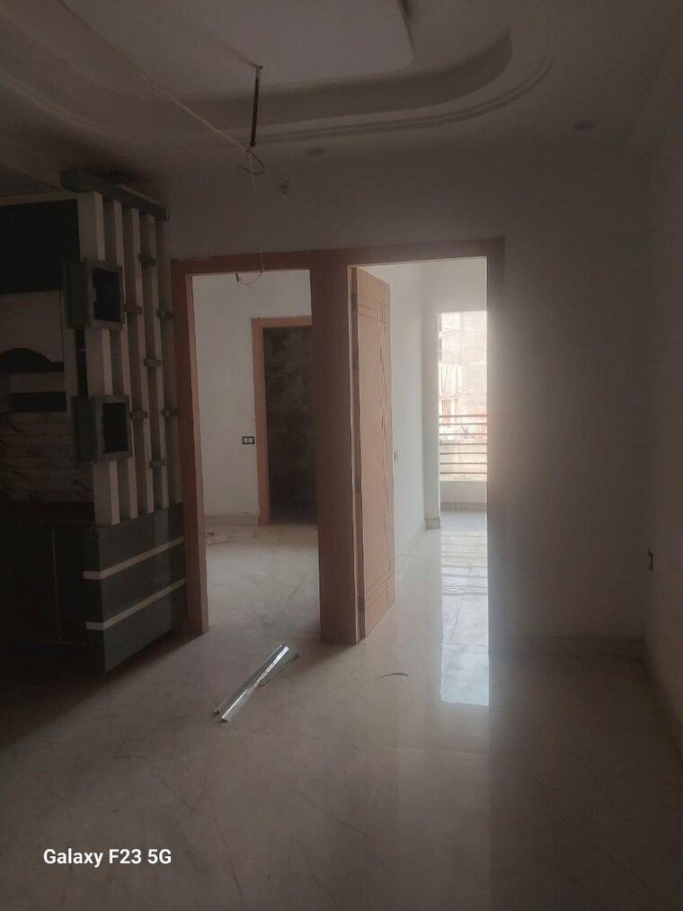 Room, dmd-hometech-awas-yojna 2 Bedroom 1058 Sq.Ft. Apartment In Sector 73 Noida 9628950