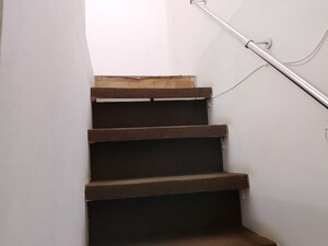 Furnished Amenities in  Office Space at Om Heera Panna Mall, Andheri West – for Rent