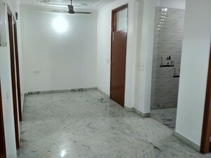 Room in 3 BHK Builder Floor at Sector 23 Dwarka – for Rent