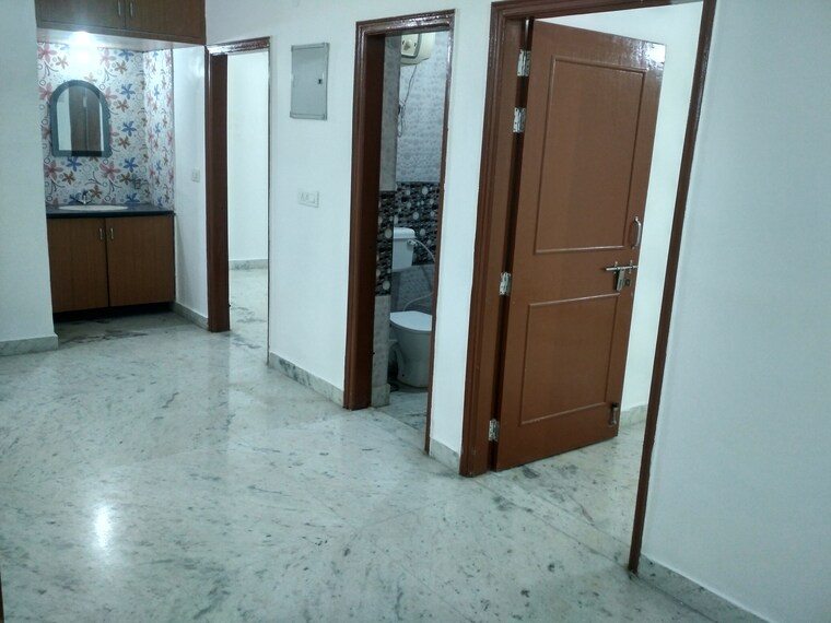 undefined, sector 23 dwarka 3 Bedroom 950 Sq.Ft. Builder Floor In Sector 23 Dwarka Delhi 9629050