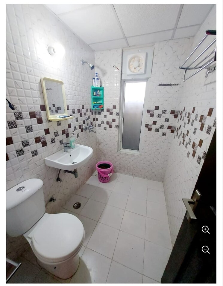 Bathroom, jm-florence 2 Bedroom 1224 Sq.Ft. Apartment In Tech Zone 4 Greater Noida Greater Noida 9629154